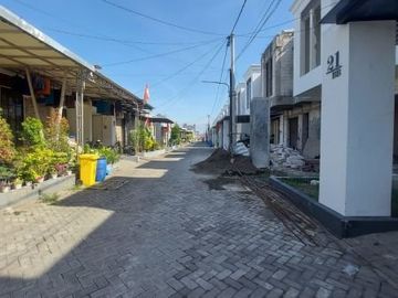 Rumah minimalis Gunung Anyar 1.3 M an