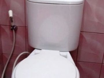 Rumah Lebak Bulus di Perumahan dekat MRT Lebak Bulus