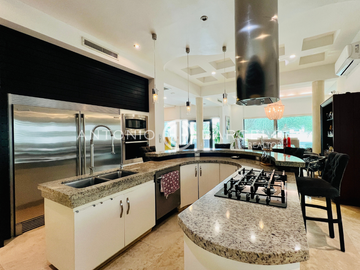 Residencia de 4 rec Club de Golf LOS LAGOS Hermosillo