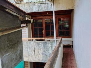 Rumah Kosan Akses Motor Kurang Terawat Perlu Renovasi Cisitu Lama Dago Coblong Bandung