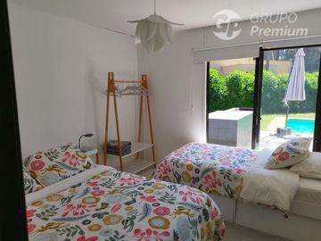 Casa en venta de 4 dormitorios en Pingueral