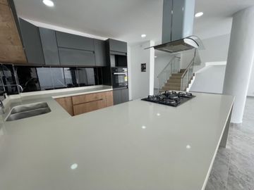 casa condominio en venta en alfaguara. Cod V4764