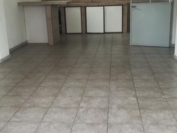DEPTO 2 AMB CON COCHERA EN TIGRE .COMPLEJO CON PISCINA .MAIPU 313