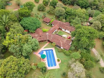 finca en venta en vereda la antigua, municipio carmen de apicalá. Cod V700024