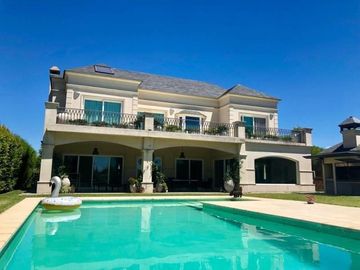 Casa en El Golf, Nordelta