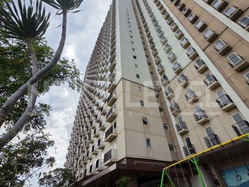 Harga Pas Apartemen Azalea Suites japanese style dekat pintu tol cikarang barat