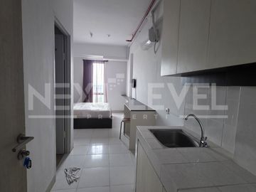 Harga Pas Apartemen Azalea Suites japanese style dekat pintu tol cikarang barat