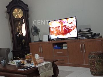 Rumah Posisi Hoek 2 Lantai Di Bambu Apus Jakarta Timur S8861