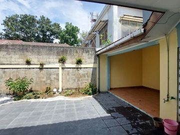 Disewakan Rumah Kencana Loka Blok K Siap Huni Lokasi Dekat Sekolah Ternama - Granada & Stasiun Rawa Buntu