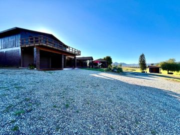 1.81 HA FRENTE A FINCA ALTOZANO EN VALLE DE GUADALUPE