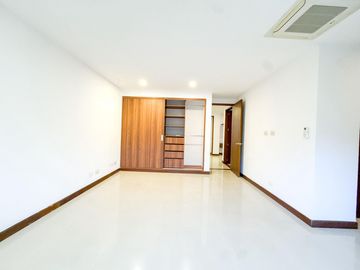 ¡OPORTUNIDAD ÚNICA! EXCLUSIVO APARTAMENTO EN VENTA EN CABECERA, BUCARAMANGA 🌳✨. Cod V23657