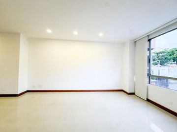 ¡OPORTUNIDAD ÚNICA! EXCLUSIVO APARTAMENTO EN VENTA EN CABECERA, BUCARAMANGA 🌳✨. Cod V23657