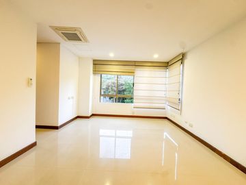 ¡OPORTUNIDAD ÚNICA! EXCLUSIVO APARTAMENTO EN VENTA EN CABECERA, BUCARAMANGA 🌳✨. Cod V23657