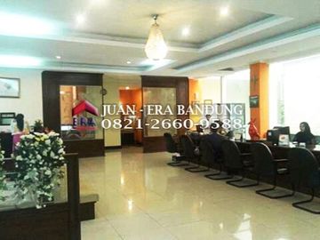 Gedung 3 lantai lokasi strategis Supratman dekat PUSDAI