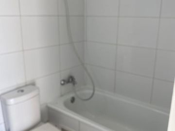 SE VENDE DEPARTAMENTO A PASOS METRO HOSPITALES