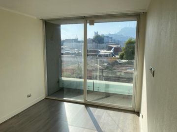 SE VENDE DEPARTAMENTO A PASOS METRO HOSPITALES