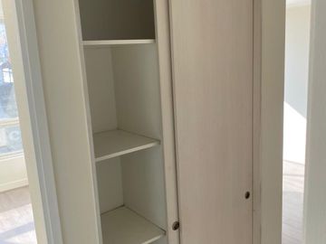 SE VENDE DEPARTAMENTO A PASOS METRO HOSPITALES