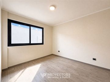 Casa 100% REMODELADA en venta de 3dorm + 2B en Las Condes