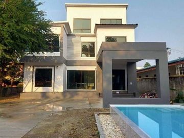 6 Bedroom House for sale in San Phisuea, Chiang Mai