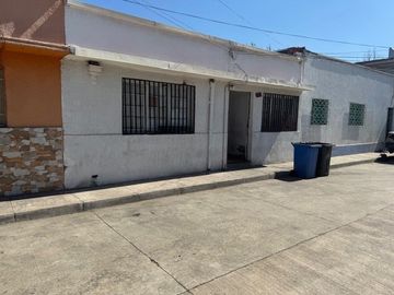 Oportunidad Casa en venta de 10 dorm. en Quinta Normal
