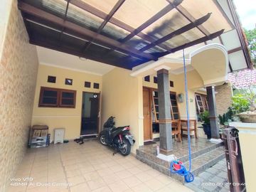 Dijual segera, rumah siap huni Lokasi di dalam perumahan selatan JEC, Banguntapan, Bantul, Yogyakarta