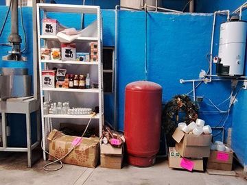 VENTA BODEGA EN MARGARITAS GOMEZ PORTUGAL