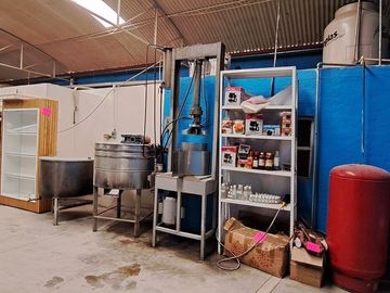 VENTA BODEGA EN MARGARITAS GOMEZ PORTUGAL