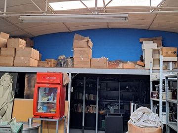 VENTA BODEGA EN MARGARITAS GOMEZ PORTUGAL