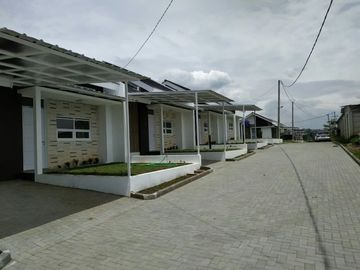 rumah dijual murah di bandung utara komplek sudah jadi lebar