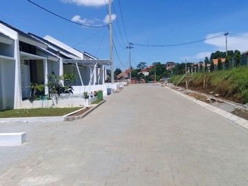 rumah dijual murah di bandung utara komplek sudah jadi lebar