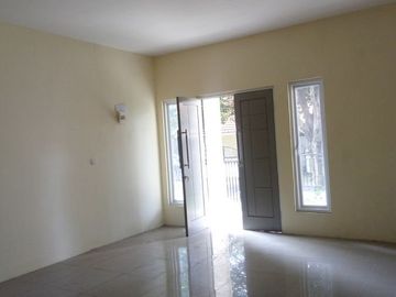 RUMAH 2 LANTAI BSD ANGGREK LOKA SIAP HUNI MURAH SERPONG