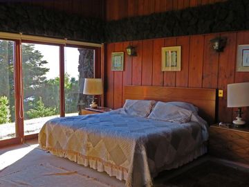 7,4ha A Orilla Del Lago Colico, 120m De Playa, Casa Más Cabaña