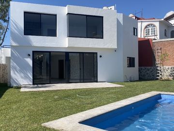 CASA MODERNA