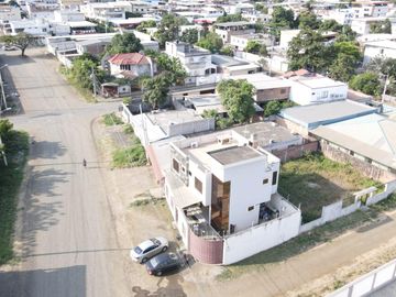 Casa en venta Portoviejo