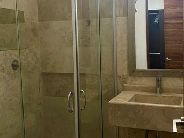 Lujoso Penthouse en venta en Lomas 4a Sección, con increíbles vistas.