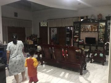 Rumah Taman Hunian Satelit 500m2 10M an MURAH Siapa Cepat Surabaya Barat
