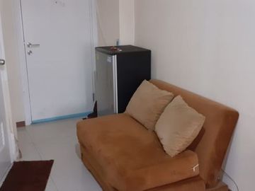 Studio bulanan green pramuka city murah full furnish