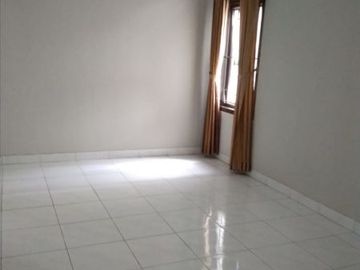 Rumah modern luas siap huni di kawasan premium, dekat ringroad utara