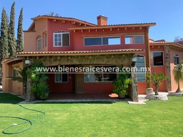 CASA EN VENTA EN TEQUISQUIAPAN  EN GRANJAS RESIDENCIALES ALEXA
