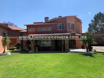 CASA EN VENTA EN TEQUISQUIAPAN  EN GRANJAS RESIDENCIALES ALEXA