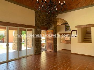 CASA EN VENTA EN TEQUISQUIAPAN  EN GRANJAS RESIDENCIALES ALEXA