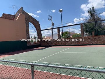 CASA EN VENTA EN TEQUISQUIAPAN  EN GRANJAS RESIDENCIALES ALEXA