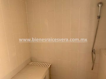CASA EN VENTA EN TEQUISQUIAPAN  EN GRANJAS RESIDENCIALES ALEXA