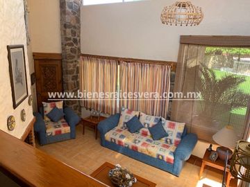 CASA EN VENTA EN TEQUISQUIAPAN  EN GRANJAS RESIDENCIALES ALEXA