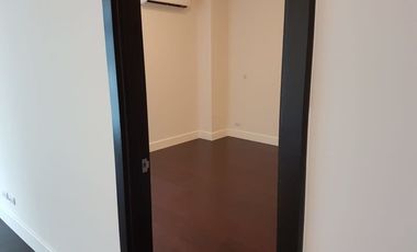 Garden Tower in 1BR Condo Unit for Sale in Makati, Metro Manila