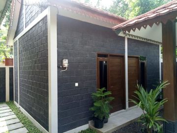 DIJUAL RUMAH MURAH JOGLO KAYU FURNISHED 1,5 M DI PRAMBANAN