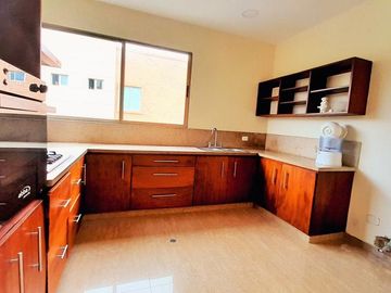 casa en arriendo/venta en villa campestre. Cod V24277