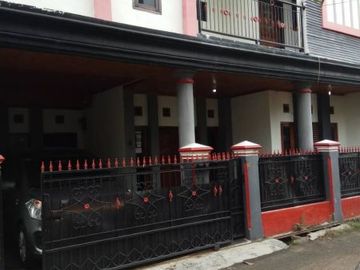 Rumah siap Huni Lokasi strategis Lingkungan nyaman cocok untuk tempat tinggal diCimahi | IGNATIUS