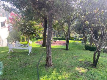 VENTA DE CASA EN PASEOS DEL BOSQUE, NAUCALPAN DE JUÁREZ. ESTADO DE MÉXICO