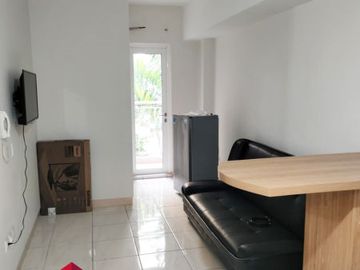 Disewa Apartemen Springlake 2BR Furnish Lantai Rendah